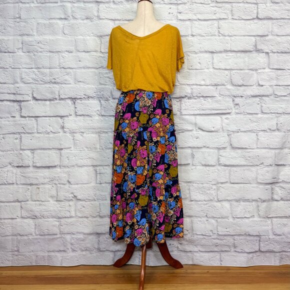 Banana Republic Heritage Heathered Gold Linen Tee Shirt - Picture 6 of 7